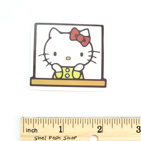 Hello Kitty Vinyl Sticker - Picture 2 of 2